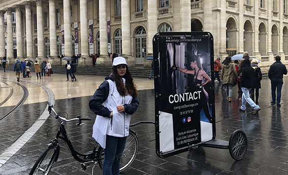 axelvega affichage mobile street marketing Keemia Bordeaux Agence marketing local en region Aquitaine