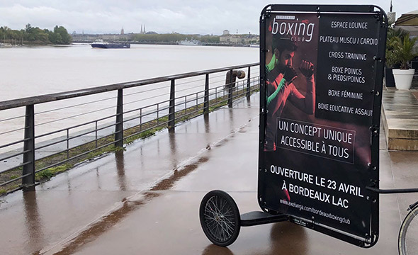 axelvega affichage mobile street marketing Keemia Bordeaux Agence marketing local en region Aquitaine