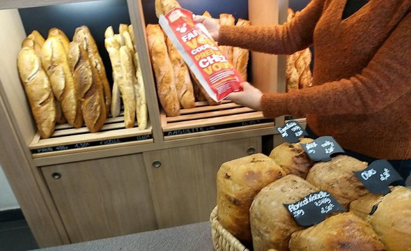 mairie de bordeaux sacs à pain publicitaires keemia agence marketing locale en region aquitaine