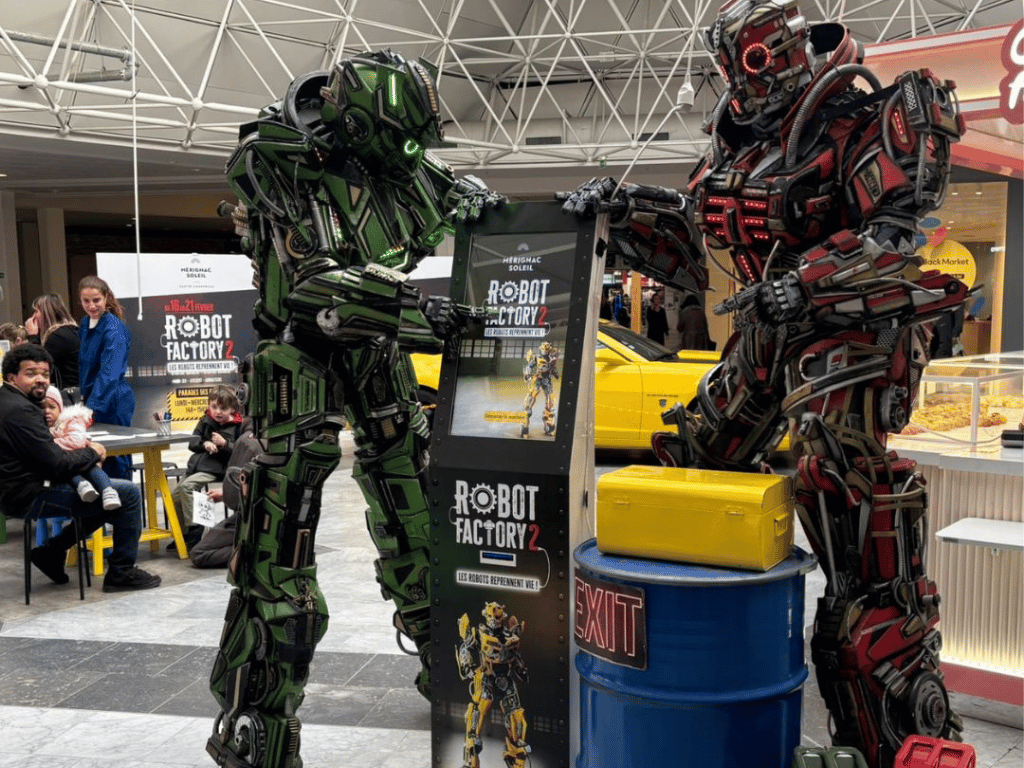 atelier-creatif-famille-centre-commercial Parade de robots géants pendant l'animation immersive au centre commercial Mérignac Soleil