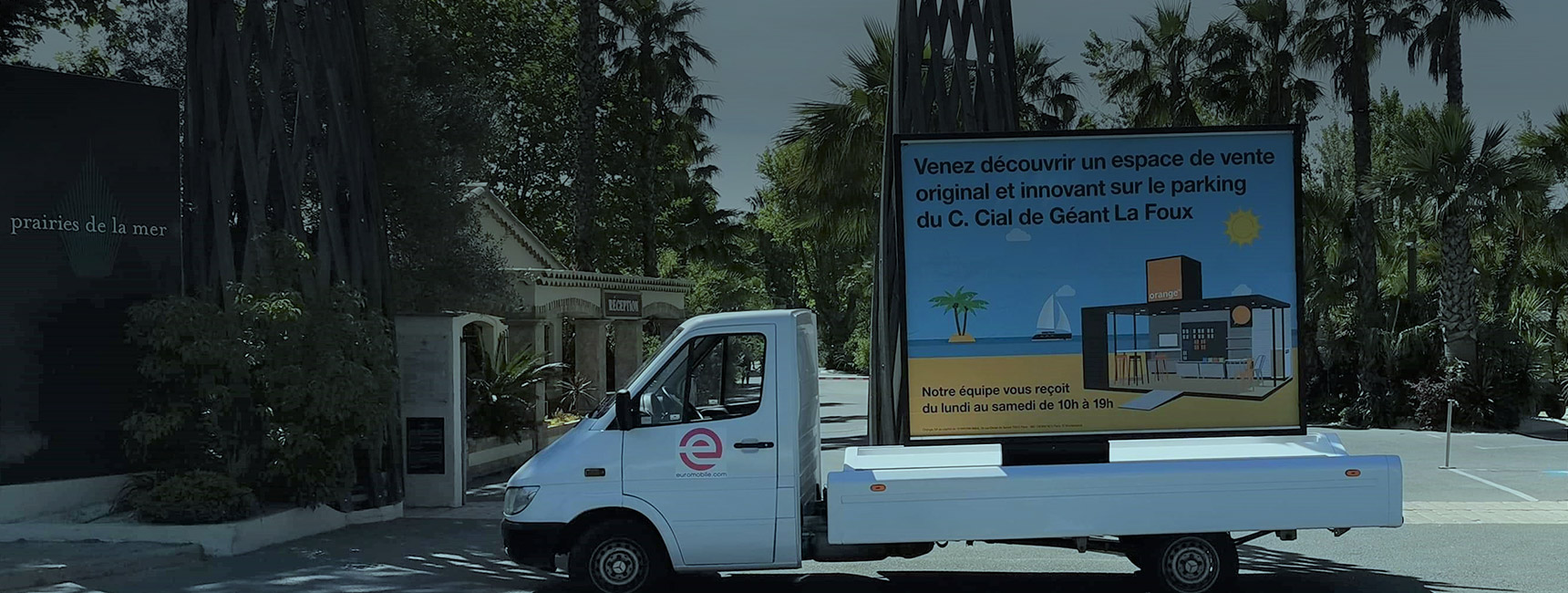 Camion publicitaire Affich'mobile - Affichage mobile - Keemia Communication OOH et hors-media