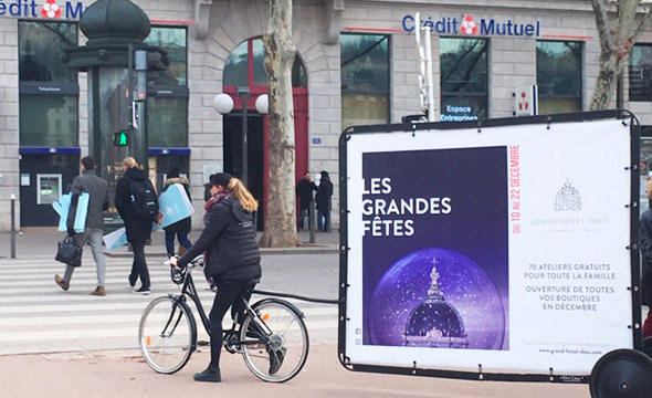 Grand hôtel dieu street marketing affichage mobile Keemia Lyon Agence marketing local en région Rhônes Alpes