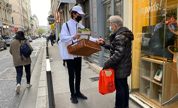 dispositif de street marketing et digital pour Terres - Keemia Lyon agence marketing local en région Rhône Alpes