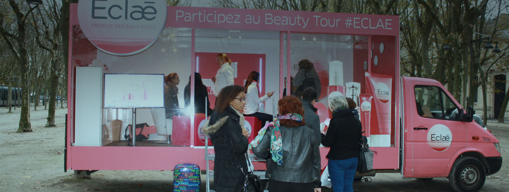 Dispositifs d'affichage mobile -Keemia Nice Agence marketing local en région Côte d'Azur