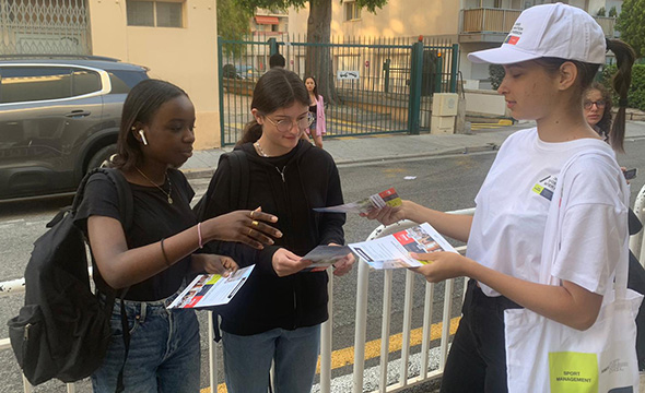 Opération de street marketing pour le groupe ACE EDUCATION - Keemia Nice agence de marketing en région cote d'Azur