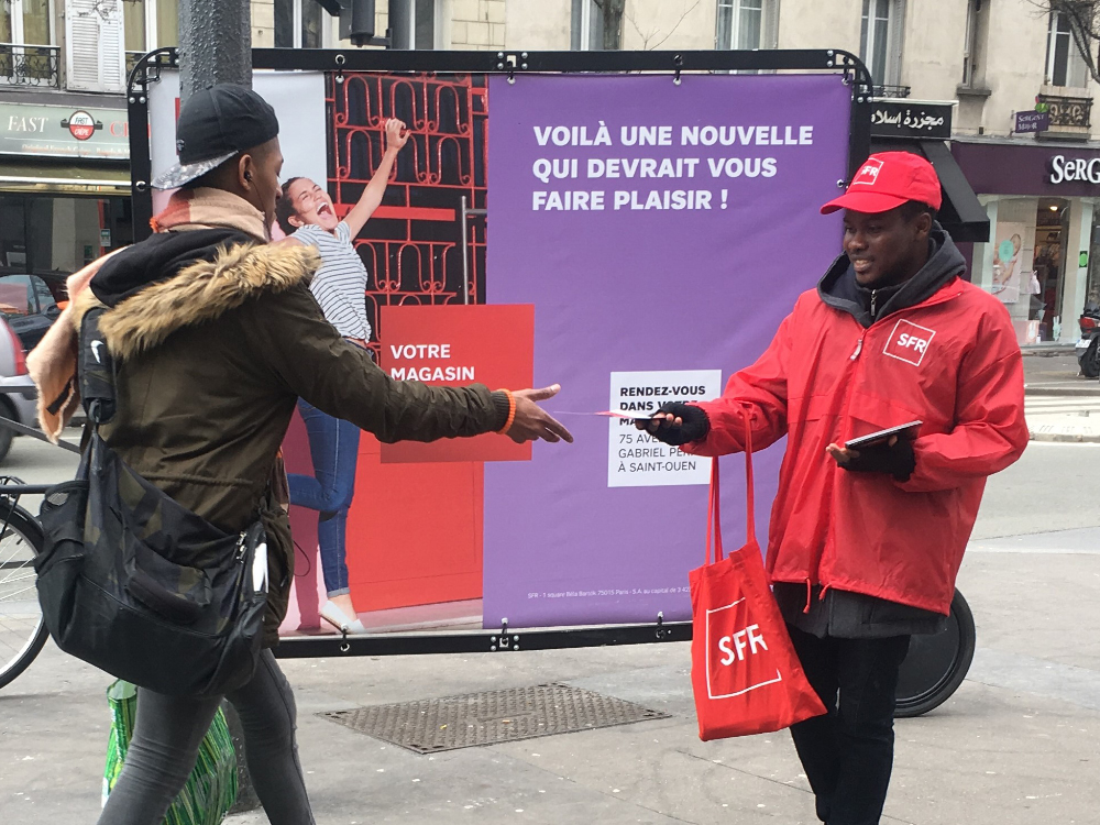 SFR - affichage mobile - street marketing - Keemia agence marketing local Paris
