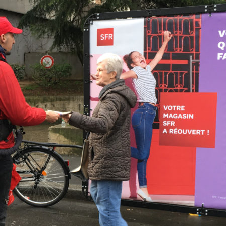 SFR - affichage mobile - street marketing - Keemia agence marketing local Paris