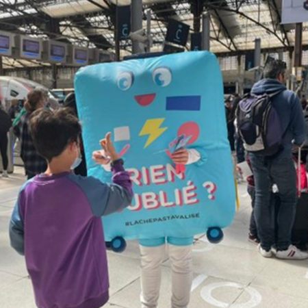 Opération de street marketing pour OUIGO avec Keemia Paris agence de marketing en région Ile de France 1