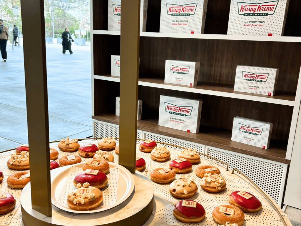 Opération Krispy Kreme avec Keemia Paris en region ile de france Opération Krispy Kreme avec Keemia Paris agence de marketing en région Ile de France
