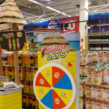 Espace degustation instore des nouveaux produits de Lipton et Lay's à l'occasion des Summer Days avec Pepsico - Keemia Shopper Marketing Expérientiel