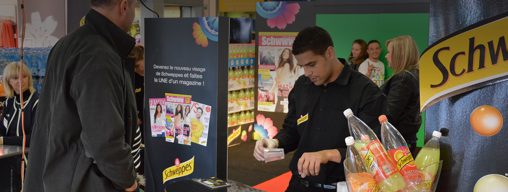 Découverte de la nouvelle boisson Schweppes via une animation instore - Keemia Shopper Marketing - Agence d'activation shopper marketing phygitale