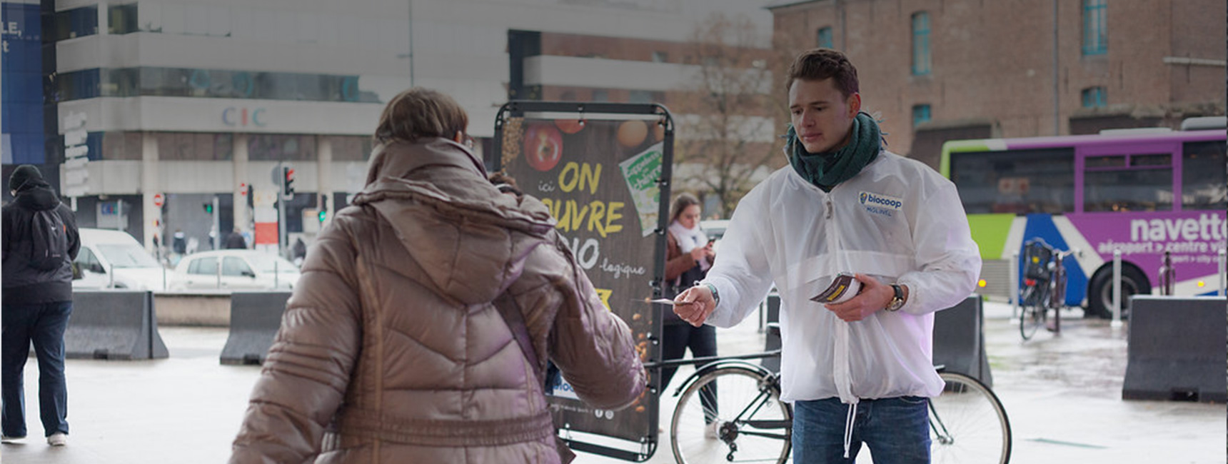 Biocoop en affichage mobile Bike'Com à Lille - Keemia Shopper Marketing - Agence d'activation shopper marketing phygitale