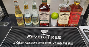 animation dégustation des produits Jack Daniels, en partenariat avec Fever Tree, dans les enseignes METRO pour les professionnels - Keemia Shopper Marketing - Agence d'activation shopper marketing phygitale