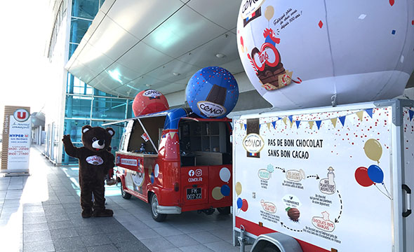 dispositif visibilite et augmentation des ventes chocotruck pour les 100 de la marque cemoi Keemia Shopper Marketing Agence d'activation shopper marketing phygitale