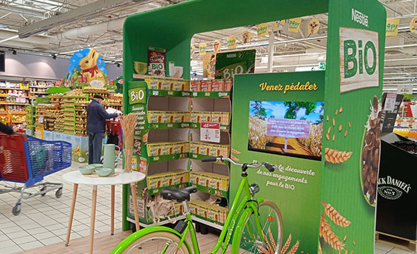 Animation Shop in Shop pour les céréales Bio de Nestlé avec Keemia Shopper l'agence de marketing d'activation shopper phygitale