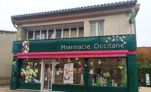 vent com communique à travers un support tactique de sacs à pharmacies - Keemia Toulouse agence locale de la région Occitanie
