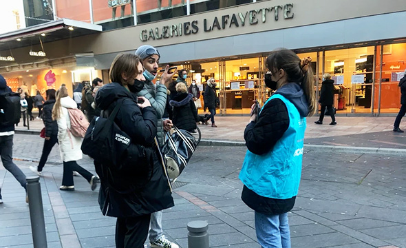 EFS Occitanie lance un appel au Don du Sang - Prise de rendez-vous avec tablettes - Keemia Toulouse agence marketing locale en région Occitanie