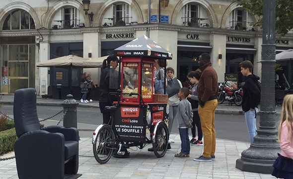 Cinéloire animation street marketing Keemia Tours Agence marketing local en région Centre Normandie