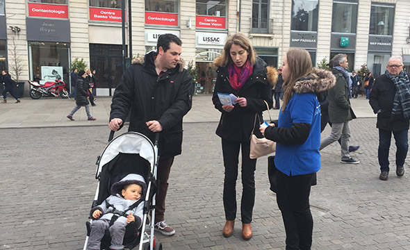 Crèches de France supports tactiques street marketing Keemia Tours Agence marketing local en région Centre Normandie